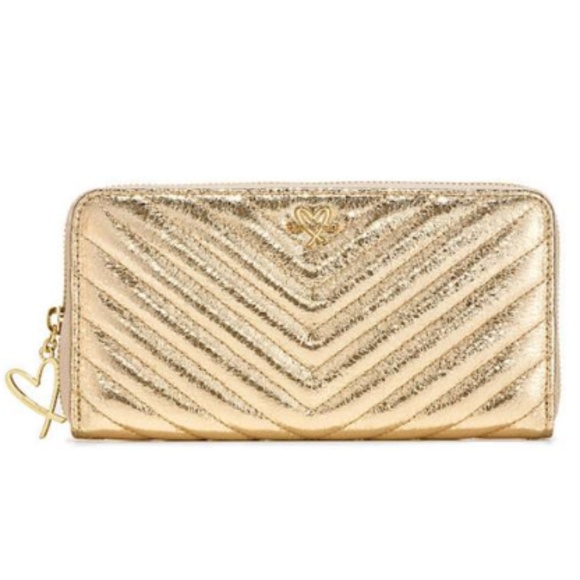 NEW Victoria's Secret V Quilted Continental Wallet - Picture 2 of 12